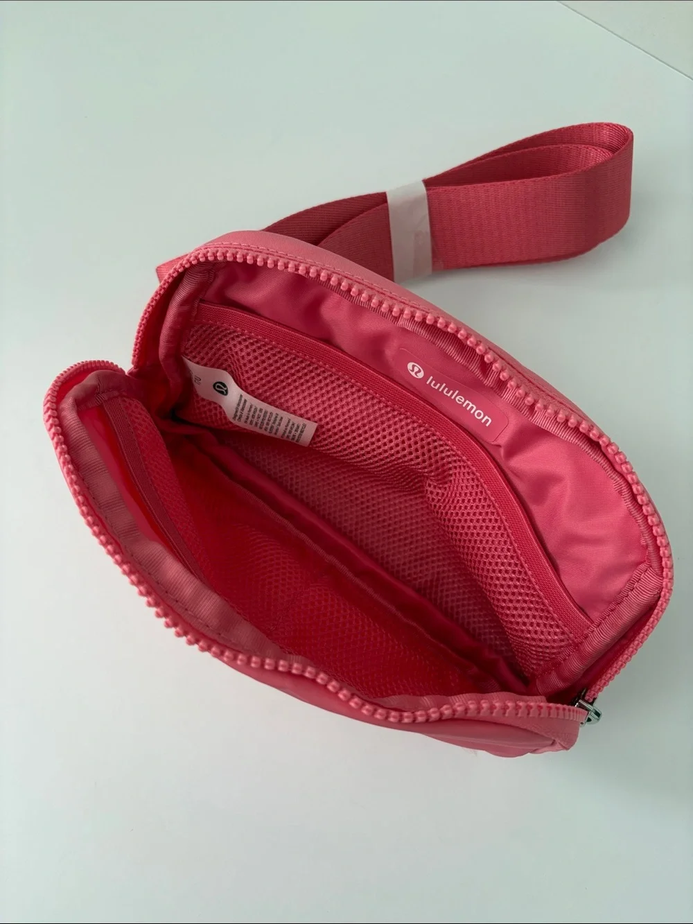 Lululemon Everywhere Belt Bag Sakura Pink Retired Color NWT